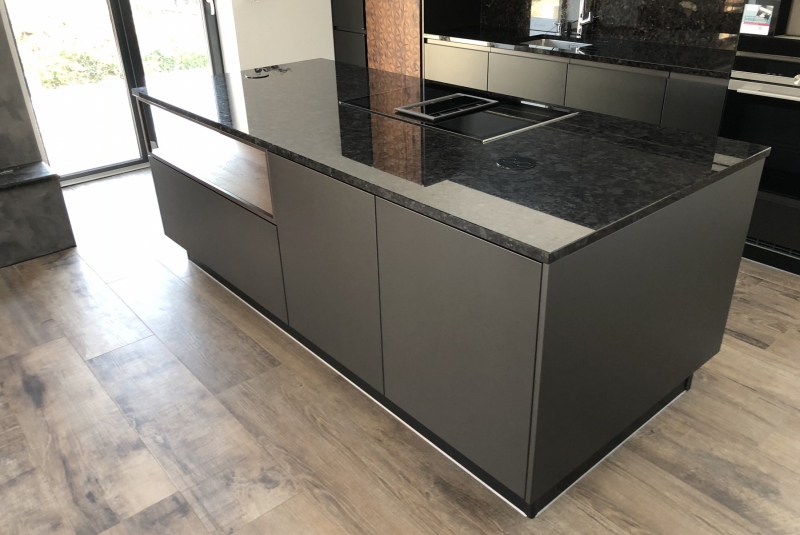 TOP EVERMAT BLACK GRAPHITE / DYHA 3 D DIAMOND/ PD ŽULA