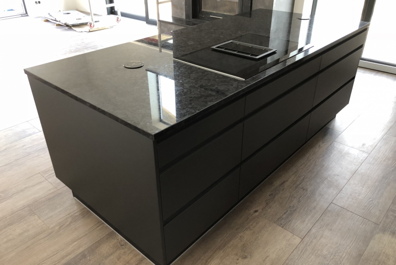 TOP EVERMAT BLACK GRAPHITE / DYHA 3 D DIAMOND/ PD ŽULA