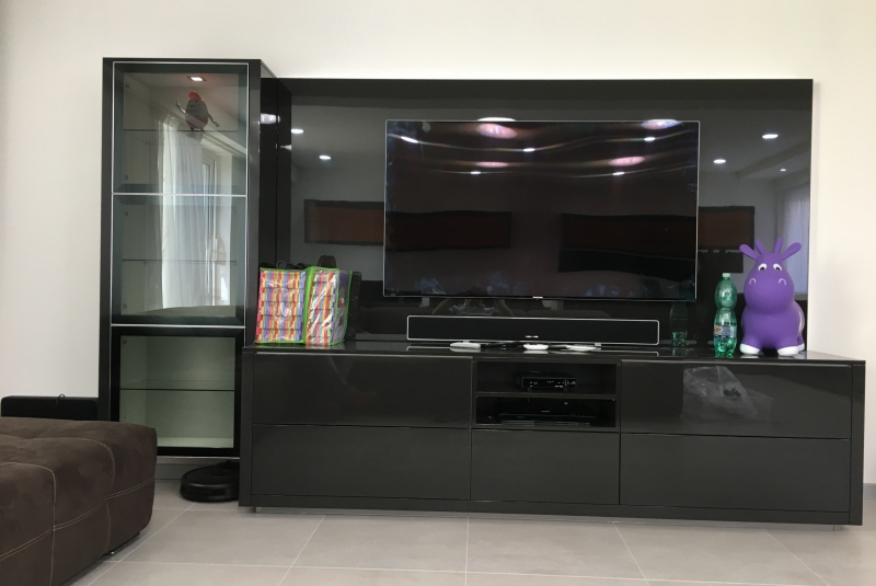 LAK LESK BLACK GRAPHITE / DYHA JABLOŇ / PD CORIAN