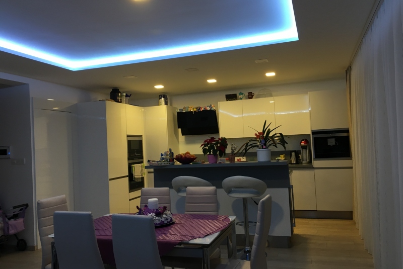 TOP FUTURO BIELA / PD CORIAN