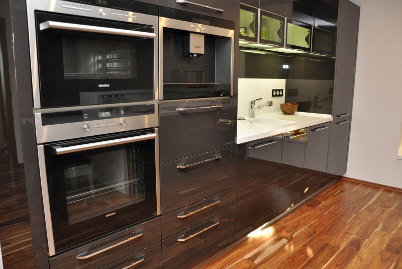 LAK LESK BLACK GRAPHITE / PD CORIAN