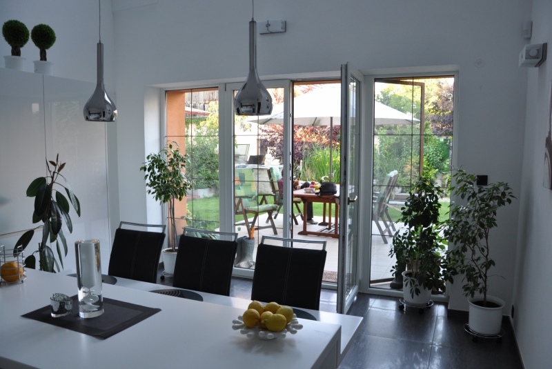 TOP ACRYLA WHITE / PD CORIAN 