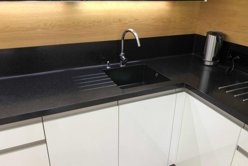 TOP FUTURO BIELA / PD CORIAN