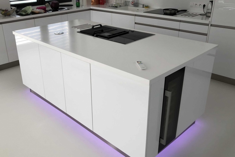 TOP FUTURO BIELA / PD CORIAN
