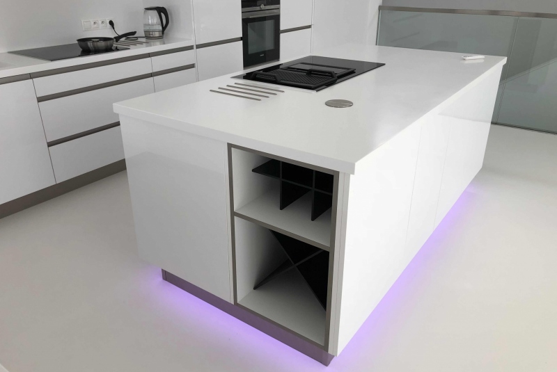 TOP FUTURO BIELA / PD CORIAN