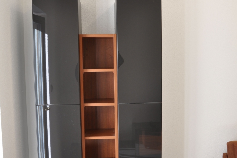 LAK LESK BLACK GRAPHITE / DYHA JABLOŇ / PD CORIAN